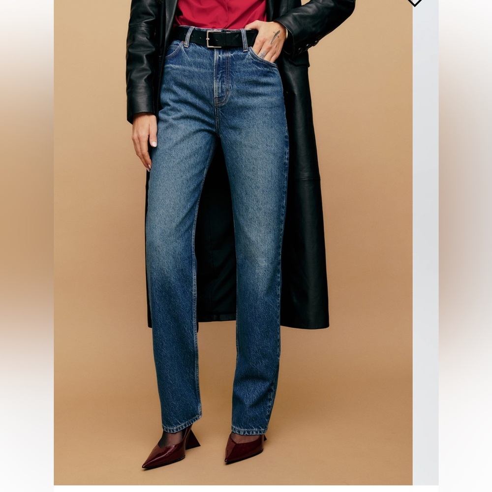 Abby High Rise Straight Jeans